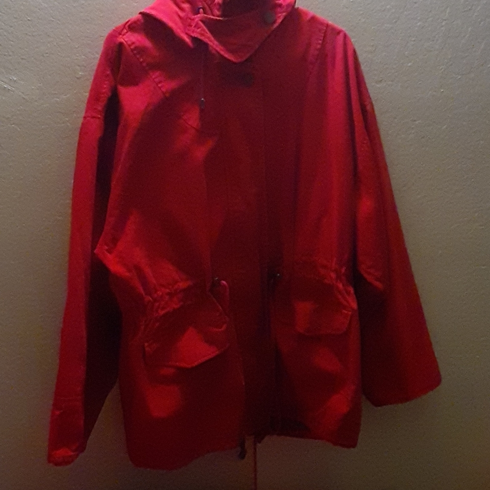 Heavy red jacket - Picture 4 of 5